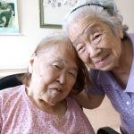 O amigo que mora ao lado: As relações de suporte aos idosos